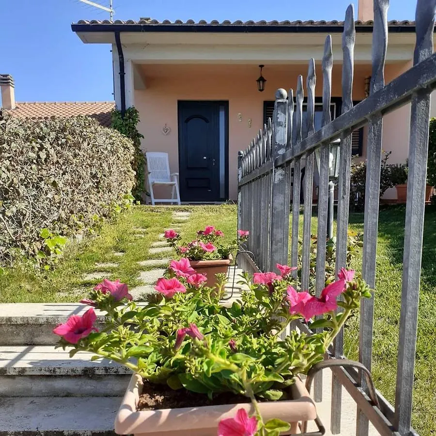 Lantställe Residence Ai Campi Da Golf Saturnia