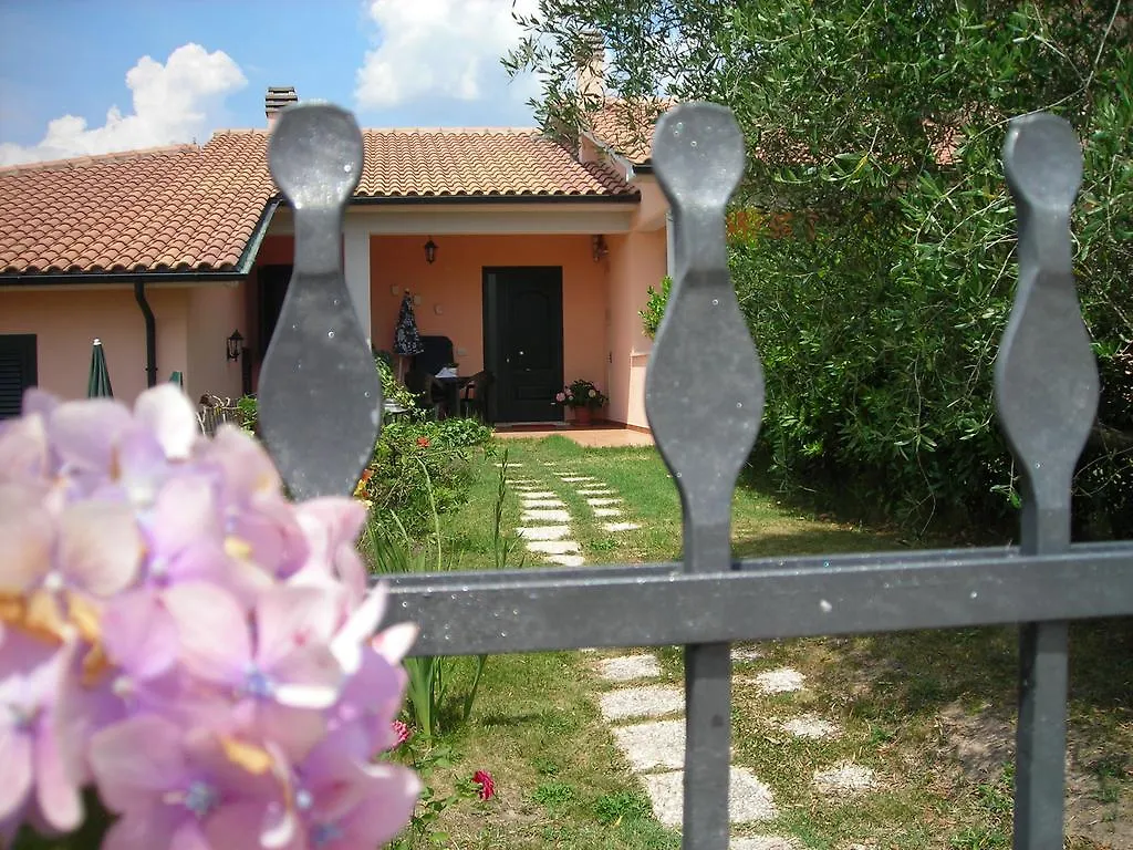 Lantställe Residence Ai Campi Da Golf Saturnia
